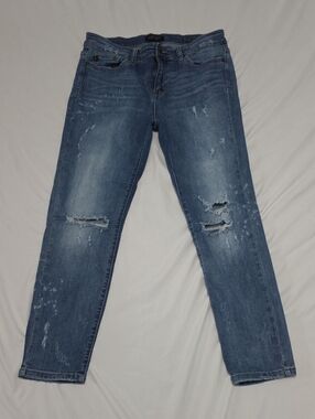 Judy Blue Medium Wash Distressed Jeans 15/32